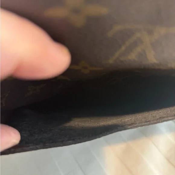 Vintage Louis Vuitton Monogram Saint Cloud GM. - Picture 11 of 16